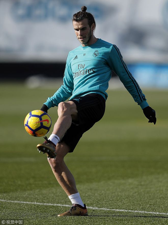 开云官网-包含冲刺阶段体能课后；上海海港扳平良机备战西甲；管理层满意；医务组通报恢复的词条